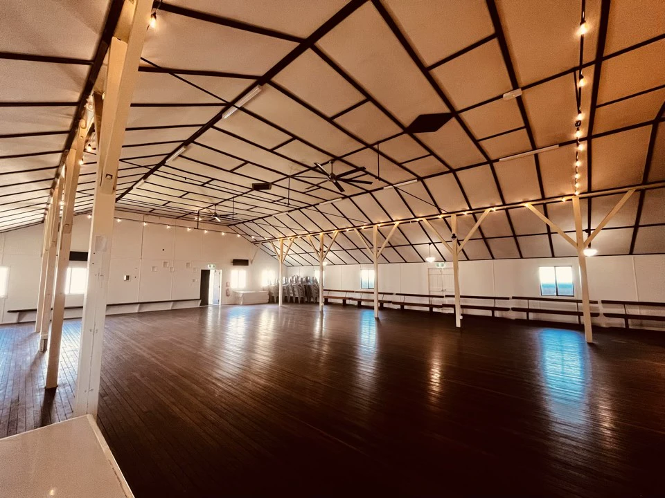The Summit Hall, photo 12